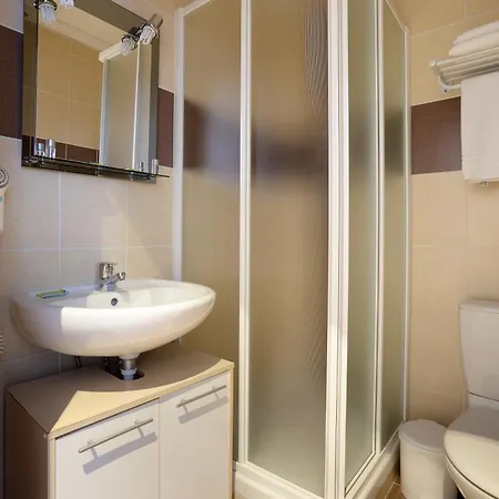 Hotel Des Eaux 3*