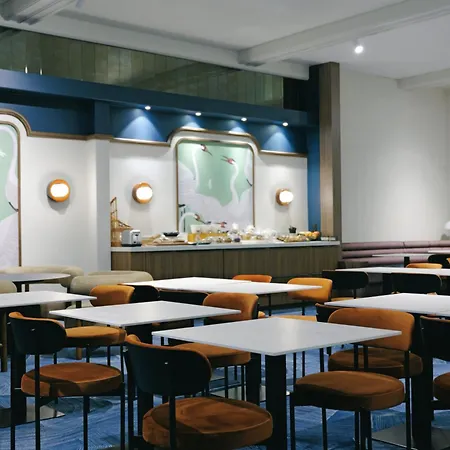 Des Eaux Отель Экс-ле-Бен