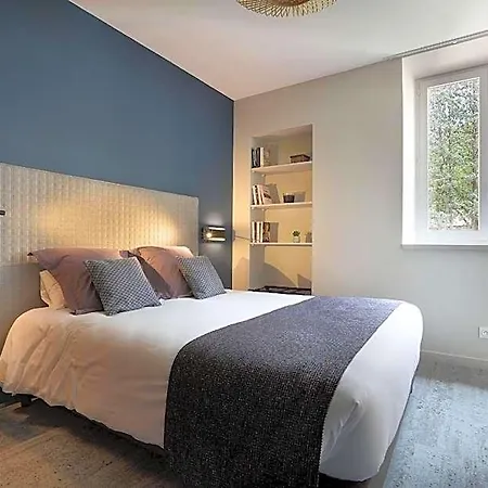 Hotel Des Eaux Aix-les-Bains