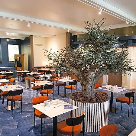 Des Eaux Hotel