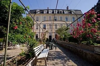 Des Eaux